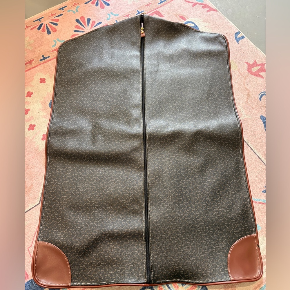 Equestrian Style Leather Garment Bag